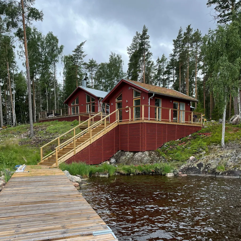 Renovering och nybyggnad av fritidshus i Granö.